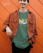 Mann trägt das Bio-Baumwolle T-Shirt Tee Jays Urban Luxury Tee 1150 in der Farbe cactus mit dem Design THINK auf der Brust.