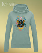damen hoodie dusty green im feminine fit aus weicher baumwollmischung mit design be proud