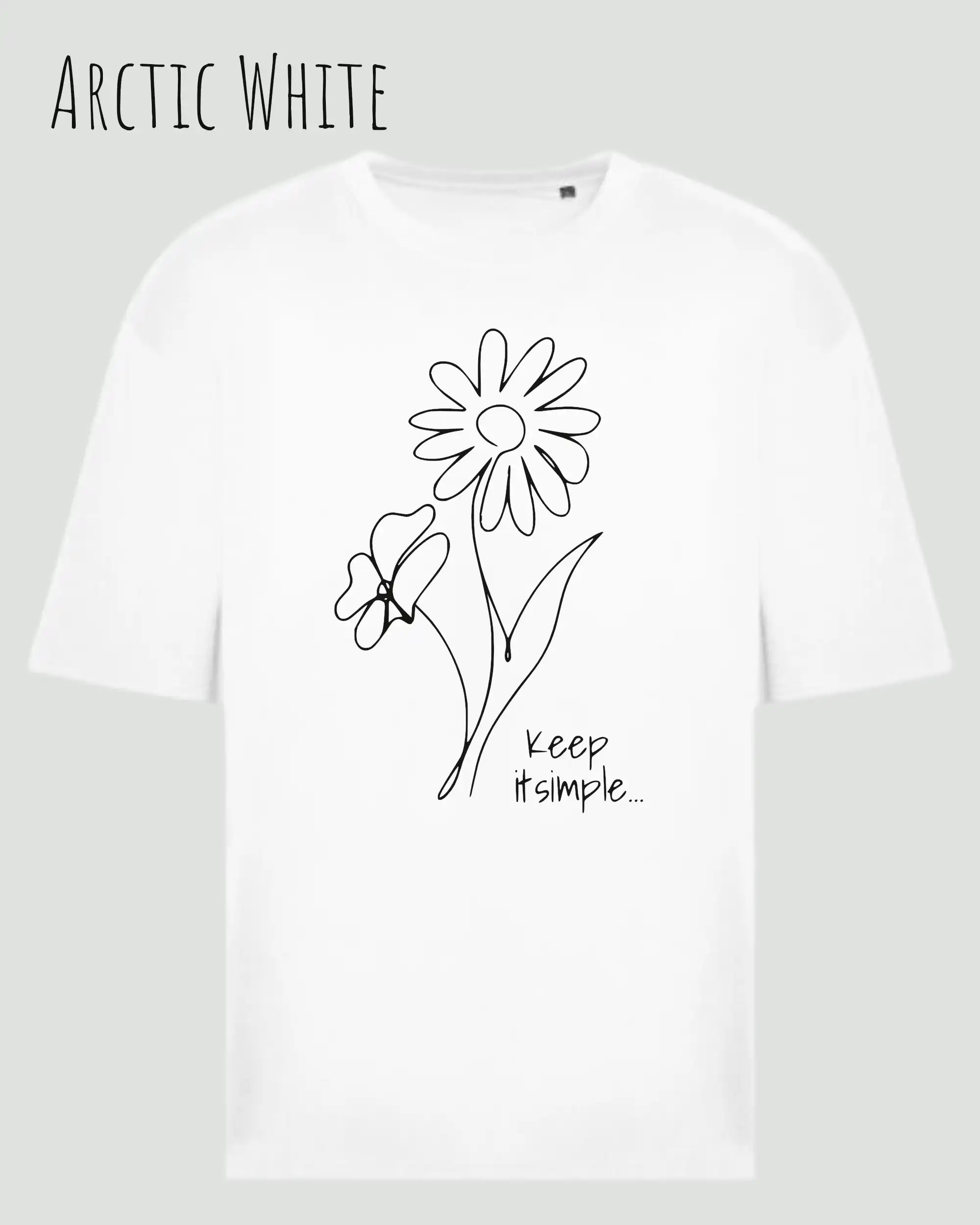 die Abbildung zeigt ein oversized heavyweight design-t-shirt in der farbe arctic white und mit dem motiv keep it simple.