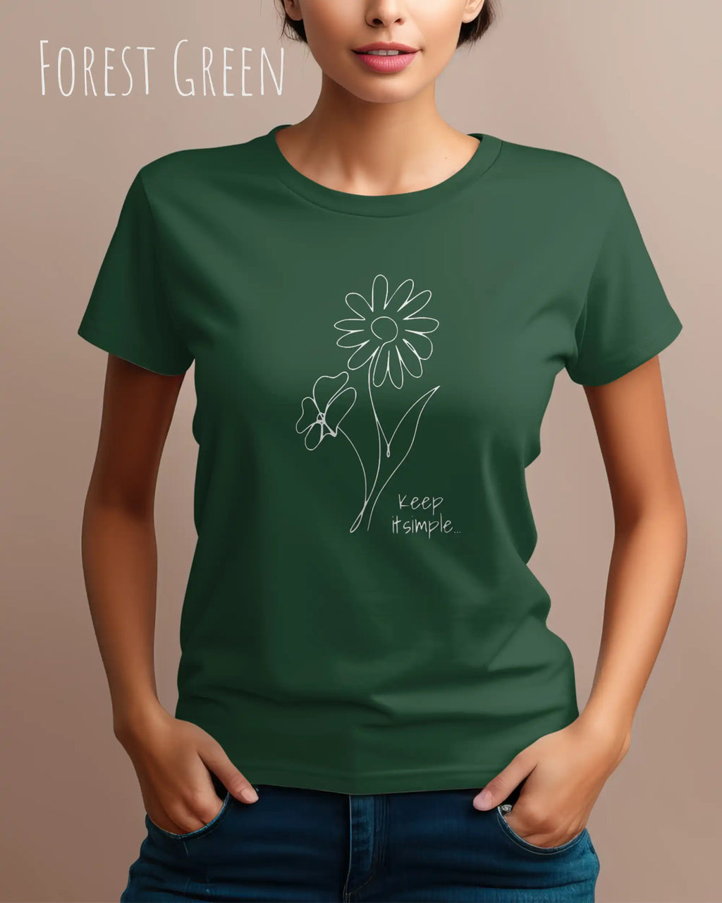 Frau trägt ein Organic Premium T-Shirt in der Farbe forest green mit dem Statement-Design keep it simple.