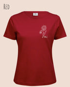 Das Bild zeigt das Organic Premium T-Shirt in der Farbe red mit dem Statement-Design keep it simple.