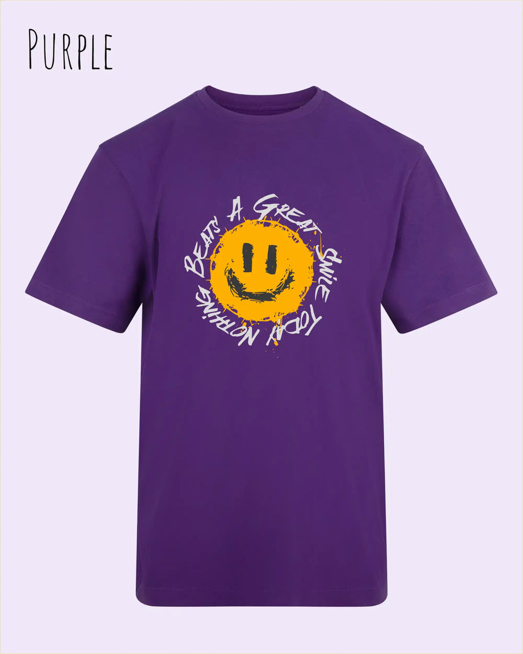 Das Bild zeigt das T-Shirt AWDIS 180 T in der Farbe purple mit dem Design Nothing beats a great smile.