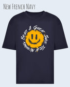das bild zeigt das oversized heavyweight t-shirt awdis 240 t in der farbe new French navy mit dem design nothing beats a great smile today.