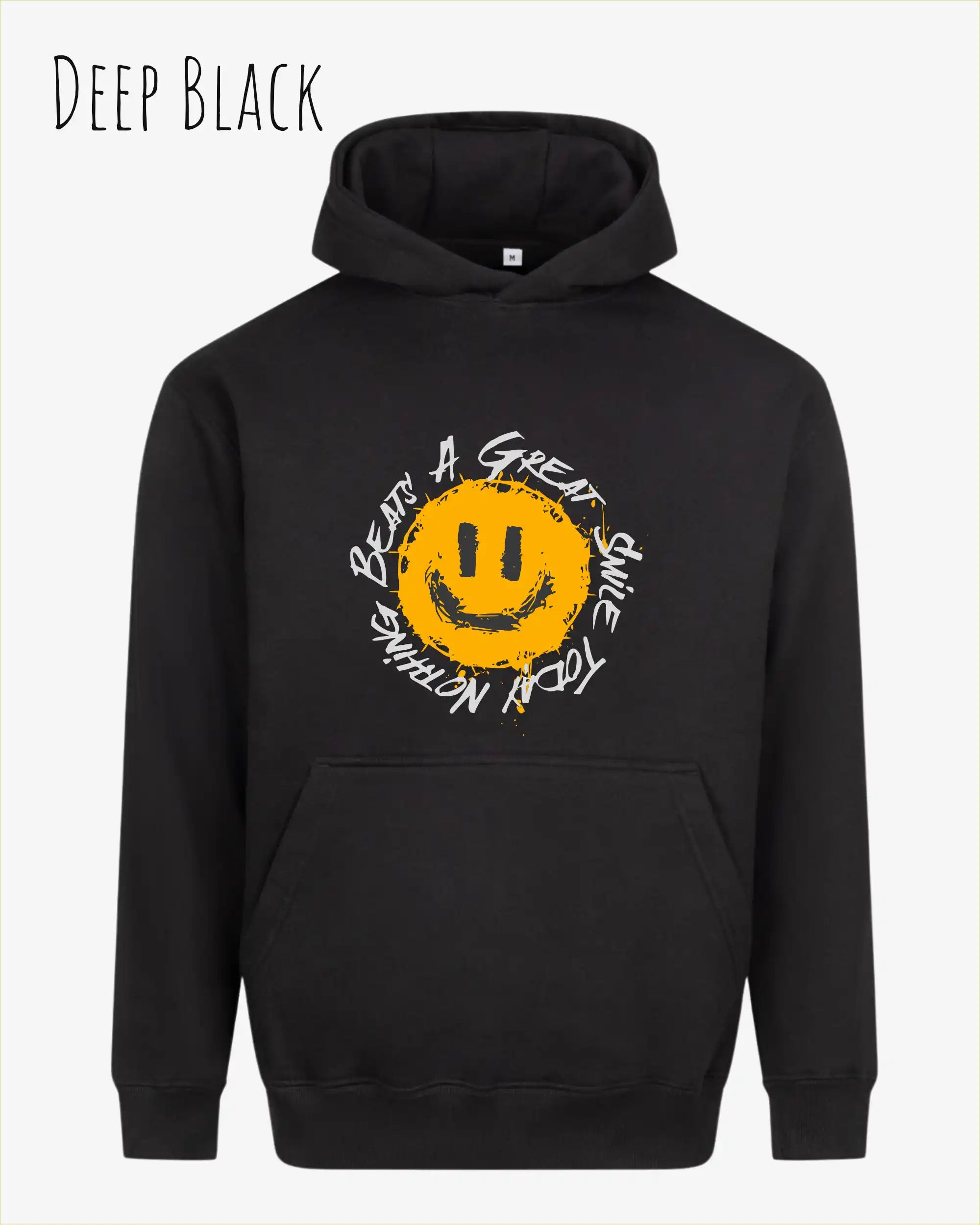 Das Bild zeigt den oversized hoodie jh111 von just hoods in der farbe deep black mit dem design notihing beats a great smile.