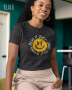 Bio Design-T‑Shirt – Feminine Fit – NOTHING BEATS A GREAT SMILE – Premium‑Baumwolle