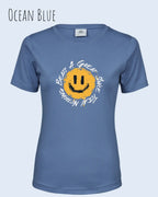 Bio Design-T‑Shirt – Feminine Fit – NOTHING BEATS A GREAT SMILE – Premium‑Baumwolle