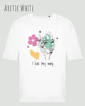 die Abbildung zeigt ein oversized heavyweight ndesign-t-shirt in der farbe arctic white und mit  dem motiv I live my way,