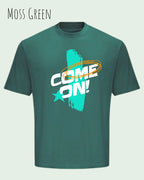die Abbildung zeigt ein oversized heavyweight design-t-shirt in der farbe moss green mit dem motiv come on!