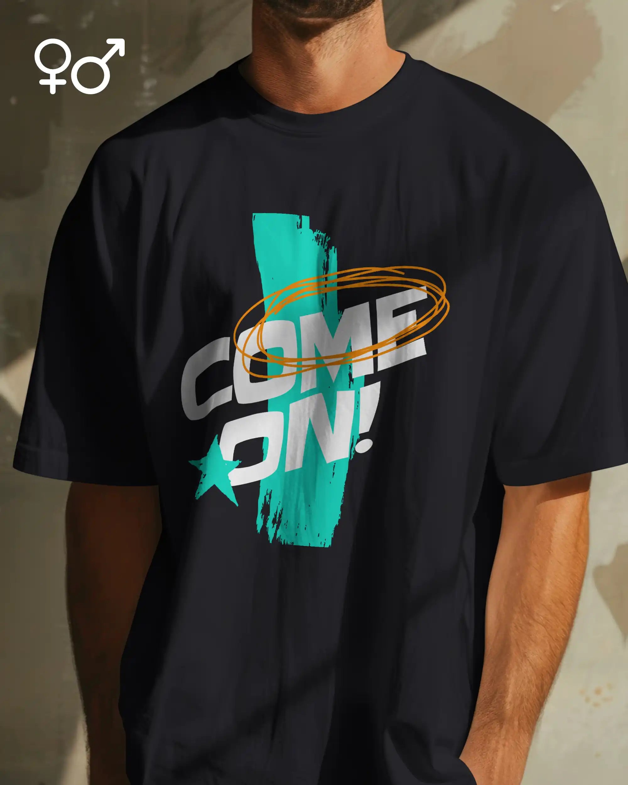 mann trägt ein unisex oversized heavyweight design-t-shirt mit dem motiv come on!