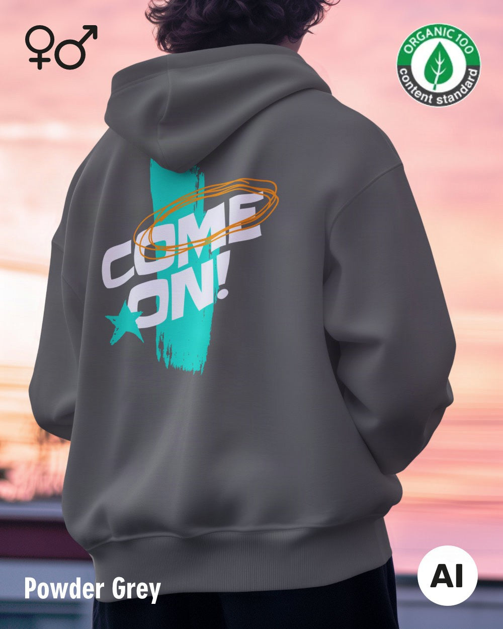 dieses bild zeigt eine person, die einen nachhaltigen oversized hoodie in powder grey mit dem design "come on" auf dem rücken trögt.