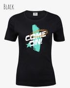 das bild zeigt das T-Shirt Tee Jays Women's Interlock Tee STYLE 580 in der farbe black mit dem dynamischen  design "COME ON",