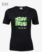Bio Design-T‑Shirt – Feminine Fit – STAY TRUE – Premium‑Baumwolle