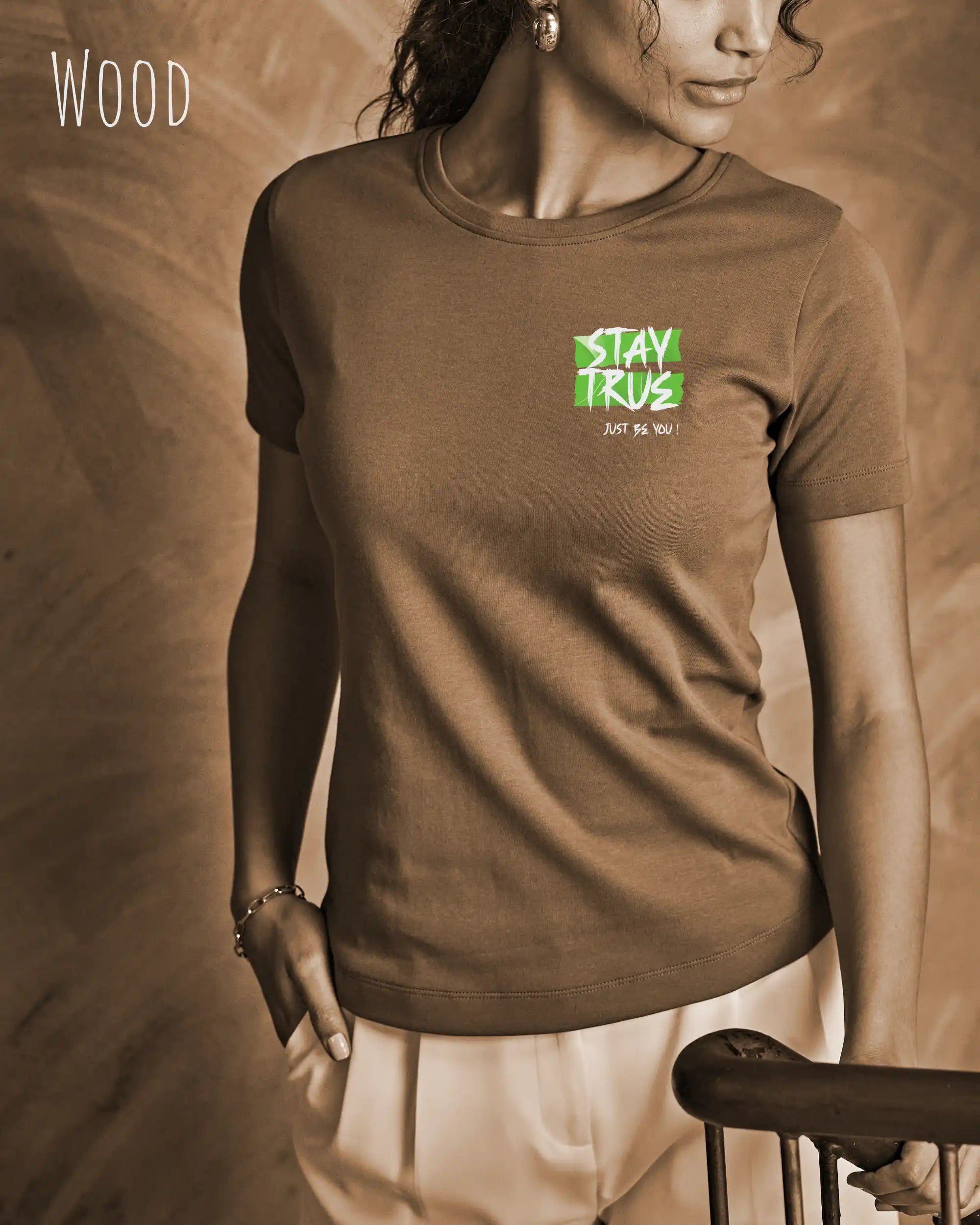 Bio Design-T‑Shirt – Feminine Fit – STAY TRUE – Premium‑Baumwolle
