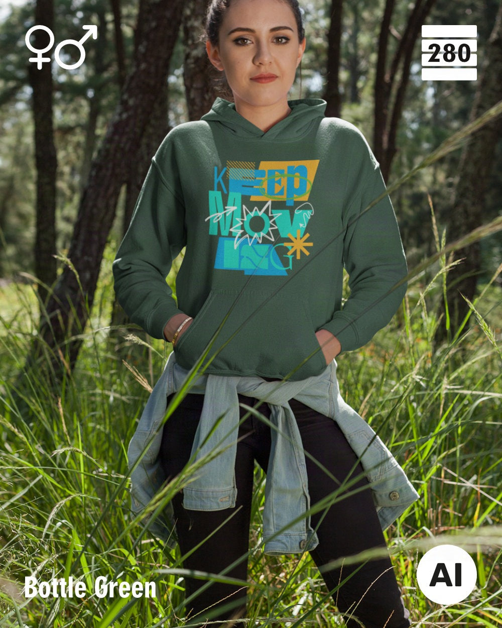 eine frau trägt einen unisex design hoodie in der farbe bottle green mit dem motiv keep moving.