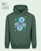 DAS BILD ZEIGT den unisex Oversized Design-Hoodie JH111 von awdis in der Farbe moss green mit dem STATEMENT Design WILD AND FREE.