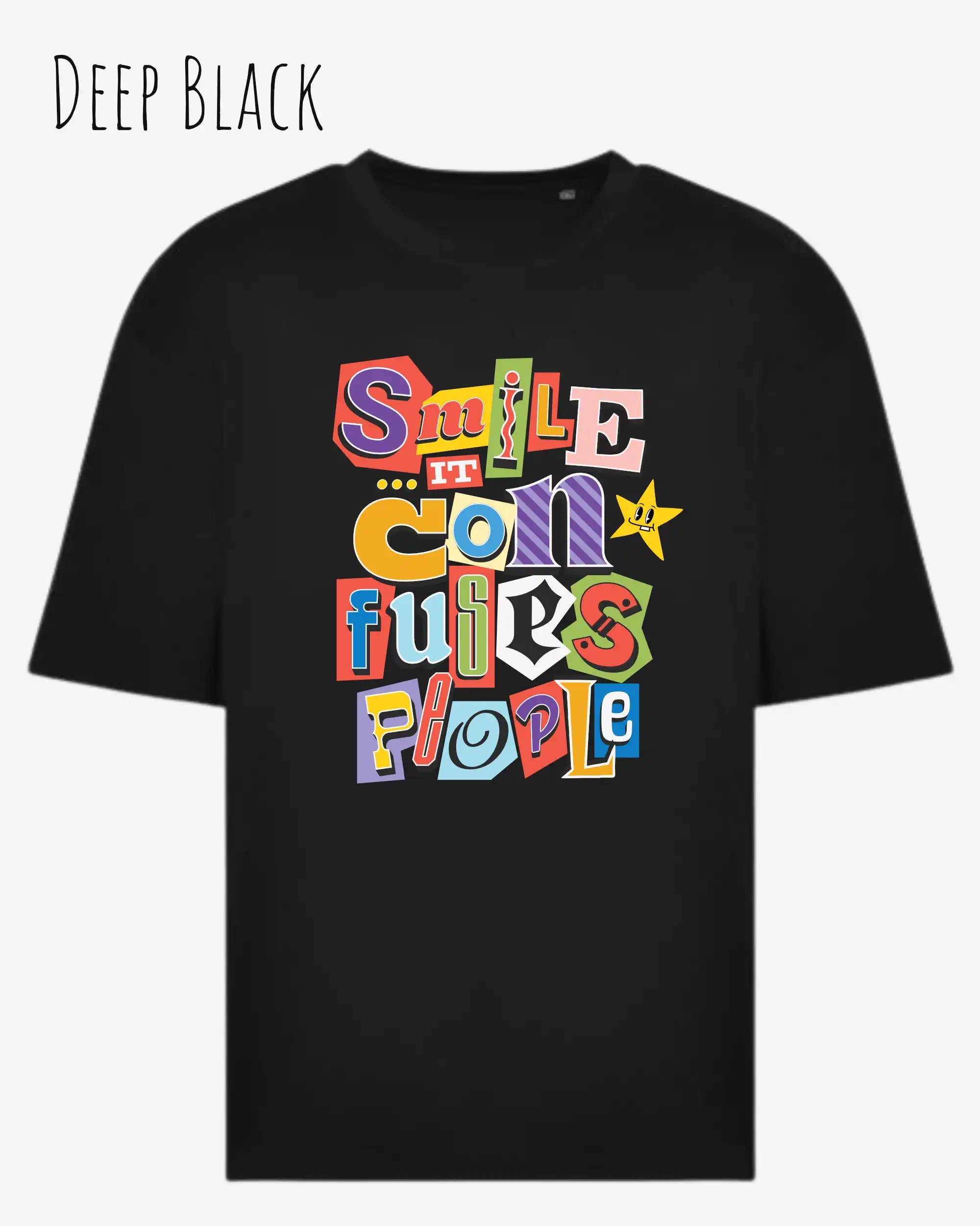 Die Abbildung zeigt das heavywight oversized t-shirt AT 240 T in der farbe deep black mit dem design smile it confuses people.