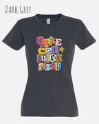 Design-T‑Shirt – Feminine Fit – SMILE CONFUSES PEOPLE – Premium-Baumwolle