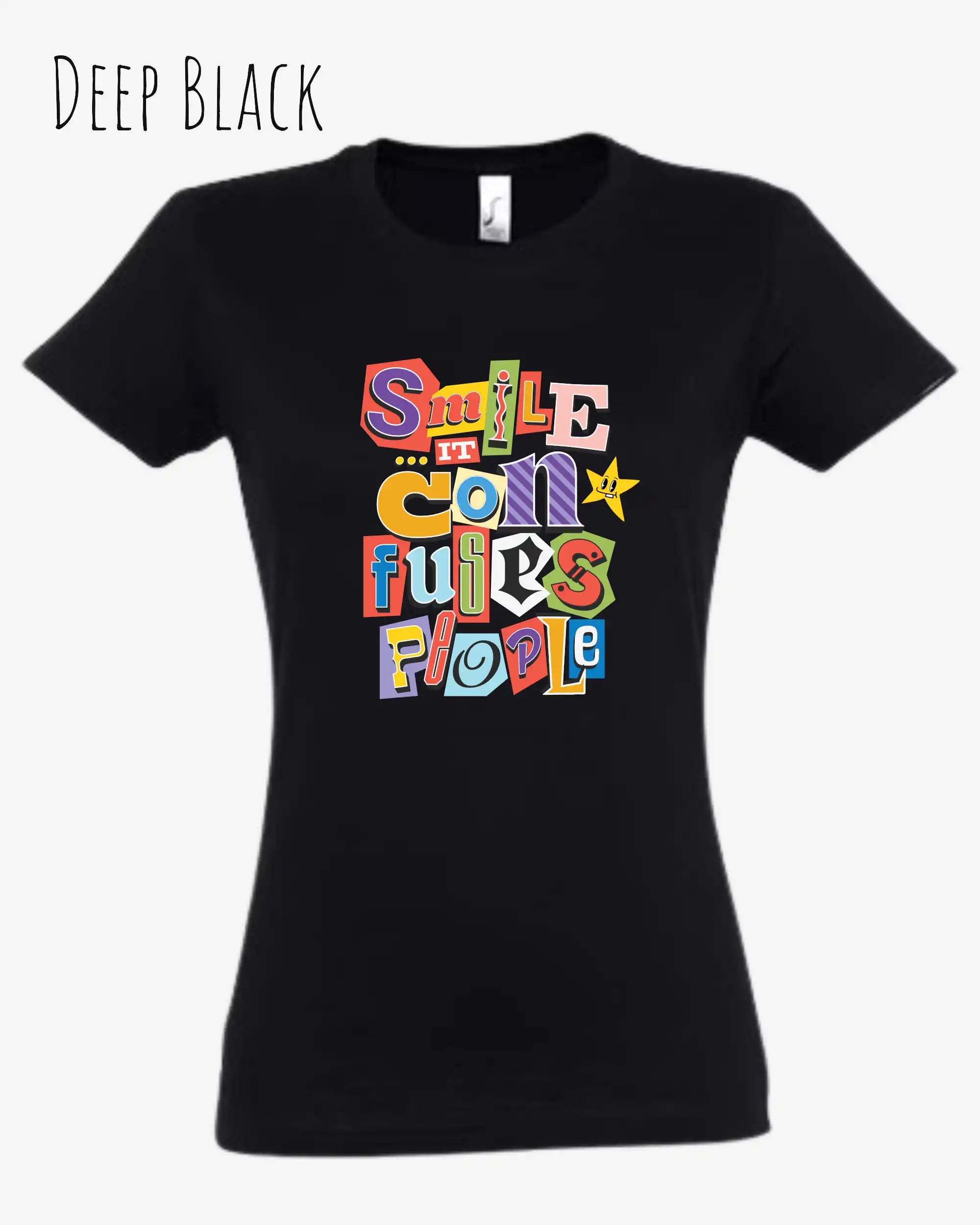Design-T‑Shirt – Feminine Fit – SMILE CONFUSES PEOPLE – Premium-Baumwolle