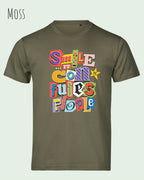 dieses bild zeigt das Design-T-Shirt Tee Jays Urban Luxury Tee 1150 in der Farbe moss mit dem Motiv "Smile, it confuses people".