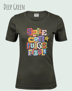 das bild zeigt das T-Shirt Tee Jays Women's Interlock Tee STYLE 580 in der farbe DEEP GREEN mit dem farbenfrohen design "SMILE ... IT CONFUSES PEOPLE".