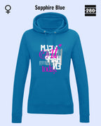das bild zeigt den leicht taillierten damen hoodie jh001f von just hoods in der farbe sky blue und mit dem statement design "make it happen today".