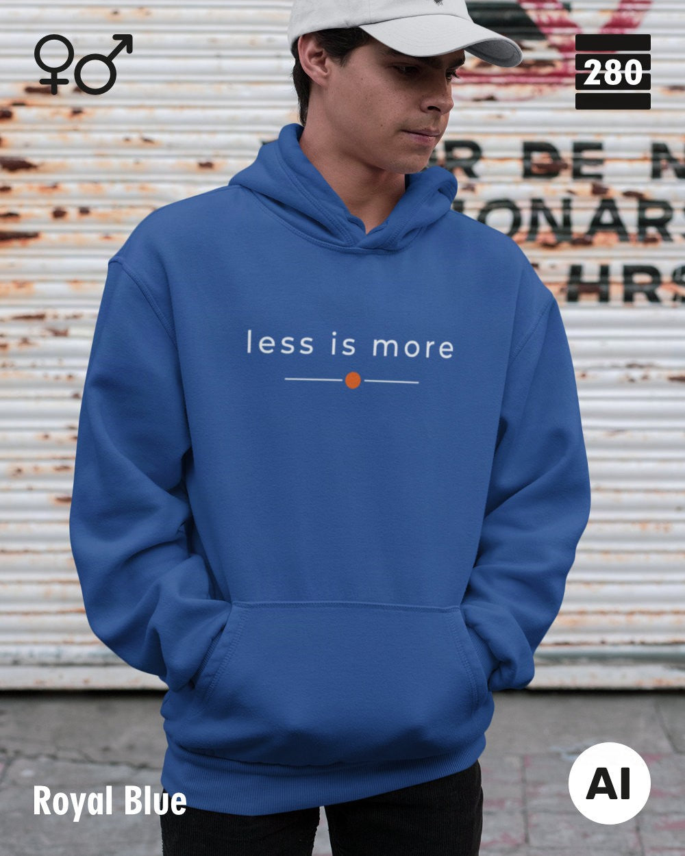 das bild zeigt eine person, die einen unisex design hoodie in der farbe royal blue und mit dem zeitlosen motiv "less is more" trägt.